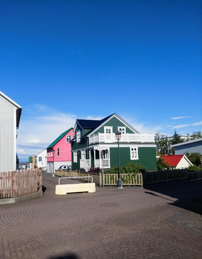 Old Charm Apartment - Keflavik Downtown Exterior foto